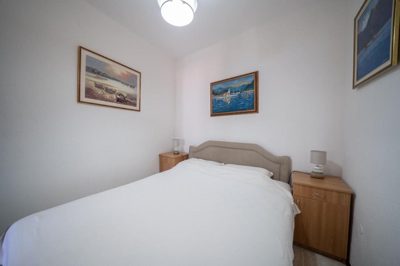 Apartments Franovic Perast Zewnętrze zdjęcie
